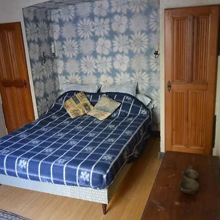 Maison Provençale Traditionnelle Avec Air Conditionné *