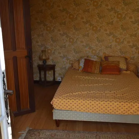 Maison Provencale Traditionnelle Avec Air Conditionne *